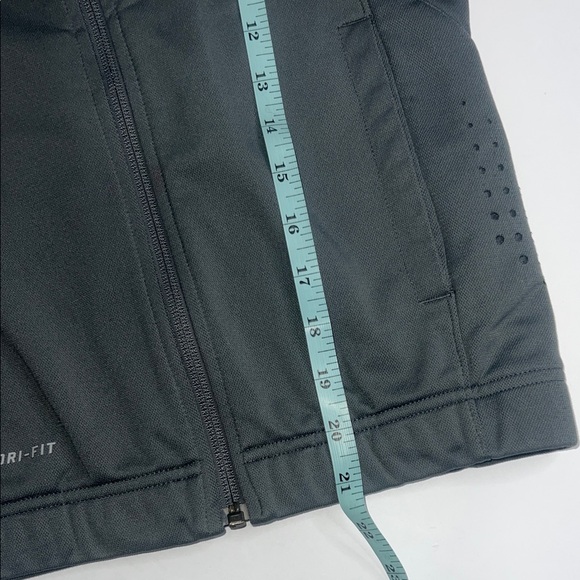 Preowned Nike Kids Dri-Fit Performance Jacket - Picture 10 of 10